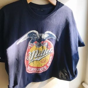 navy miller beer cropped tee